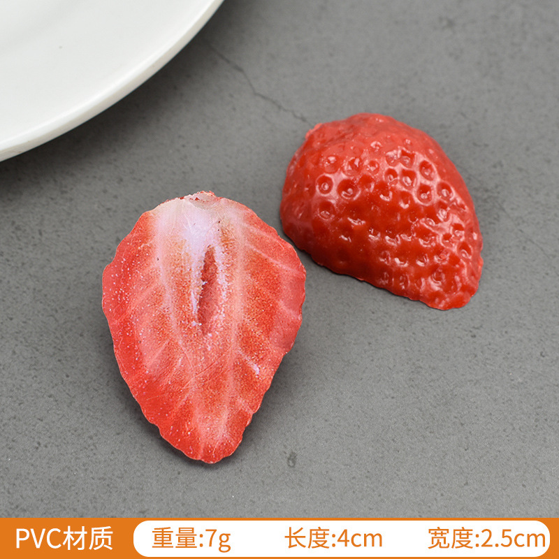 Plastic half strawberry