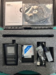 Handheld Drone Alarmer Skydroid S10 Drone Alarmer 300M-6GHz Ultra-wide <strong>Detection</strong> <strong>Range</strong> up to 1 km <strong>Detection</strong> Distance