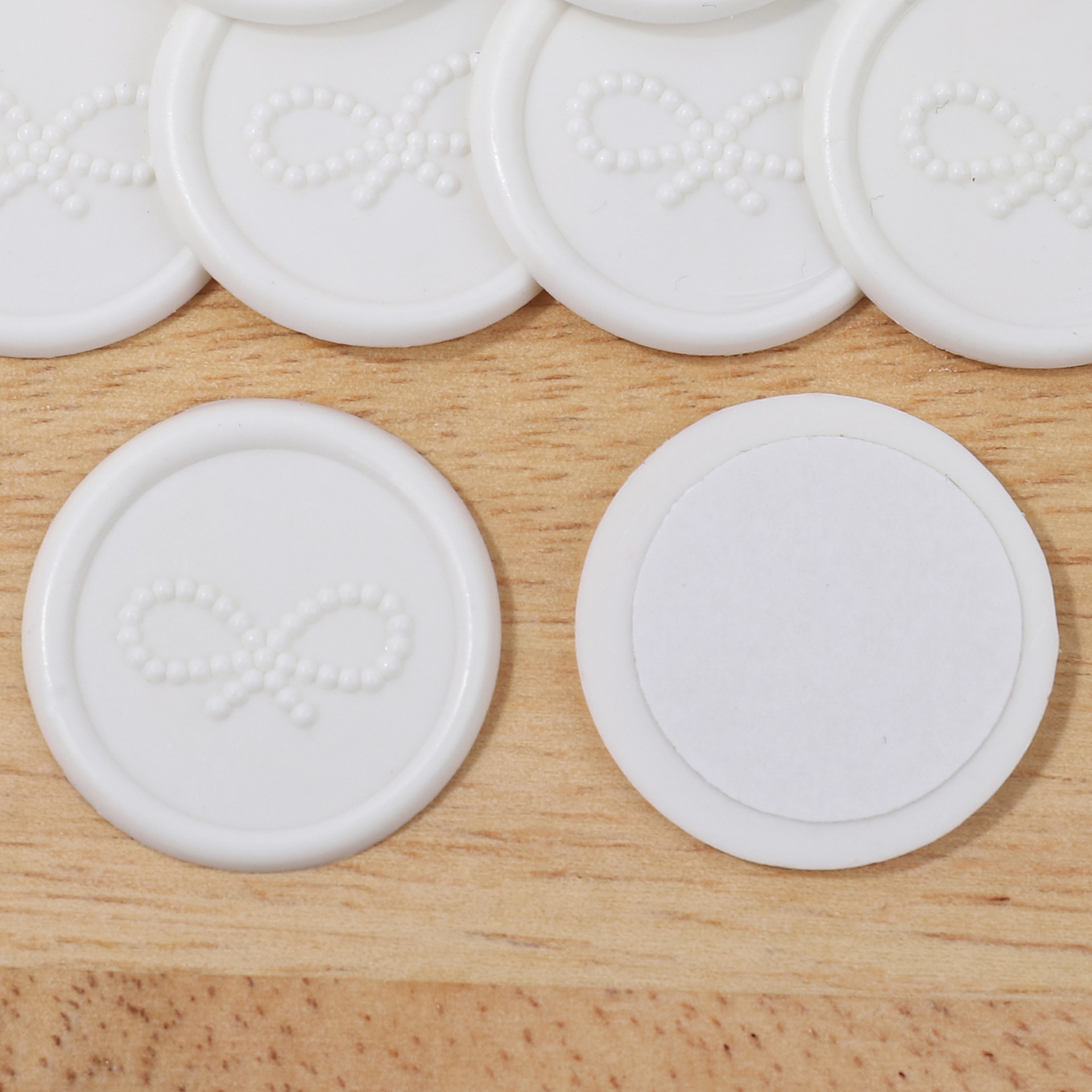 Nuovo fiocco di perle bianco avorio