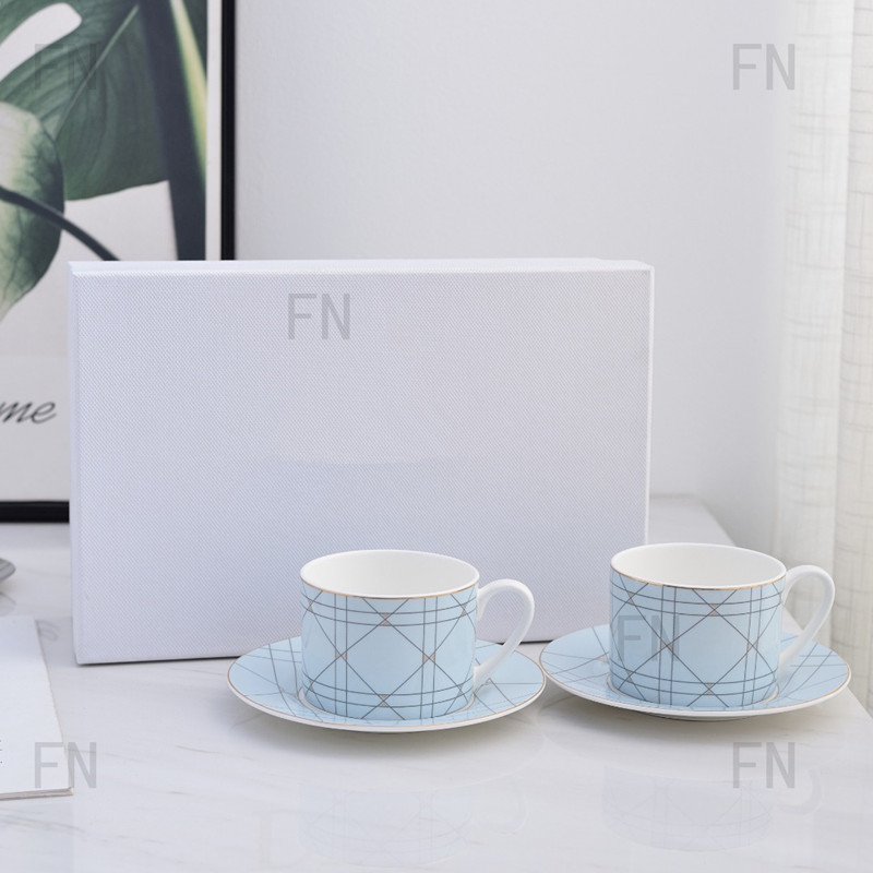 2 tasses 2 soucoupes