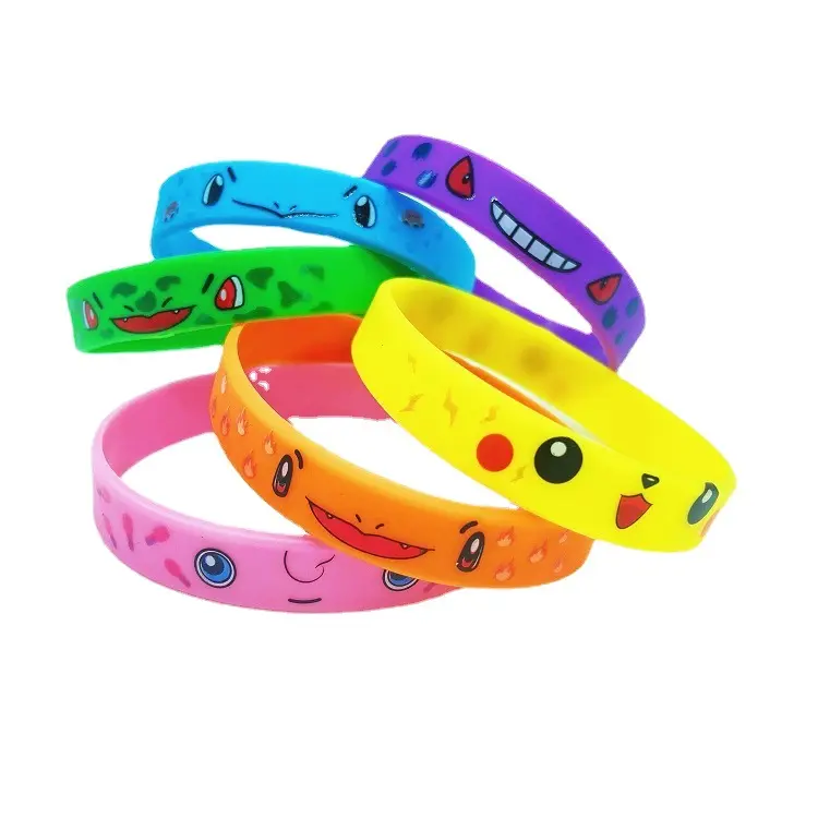 2023 braccialetti elastici in gomma per giovani Multi-carattere bambini Pikachu tema bomboniere per feste di compleanno braccialetti in Silicone braccialetto pokemon