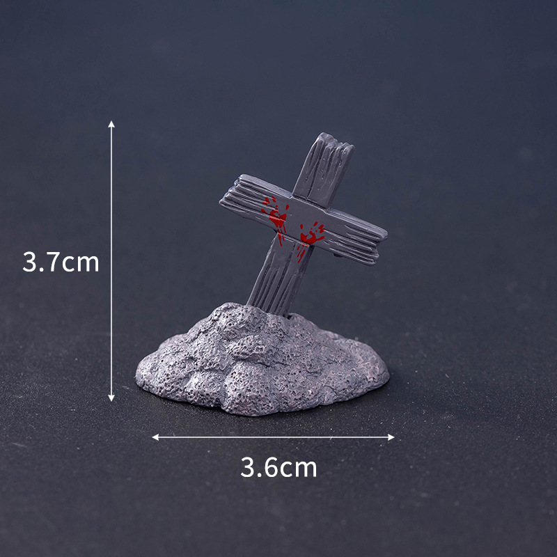 Cross of resurrection no. 7, grave
