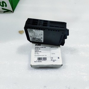 CC-E 1SVR011712R1700 V/I สำหรับการเขียนโปรแกรม PLC และการควบคุมอุตสาหกรรม - Product Image 3