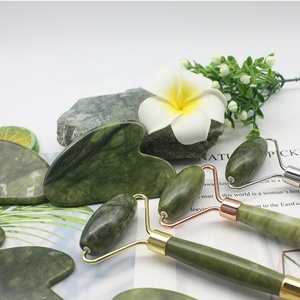 2023 Wholesale Cheap Nephrite <strong>Jade</strong> Anti-Aging Rodillo <strong>Jade</strong> Roller for the Face Stone Roller Rodillo <strong>De</strong> <strong>Jade</strong> Roller Custom Logo