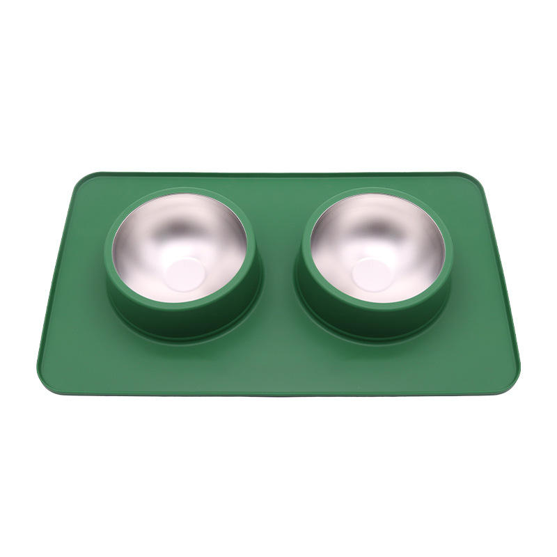 สีเขียว