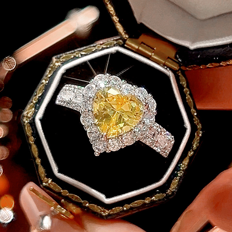 Bague diamant jaune