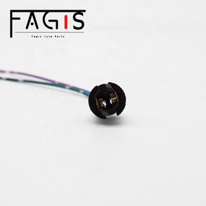 Fabrika T10 plastik araba halojen ampul soket adaptörü 12v Led ampul soket tutucu - Product Image 5