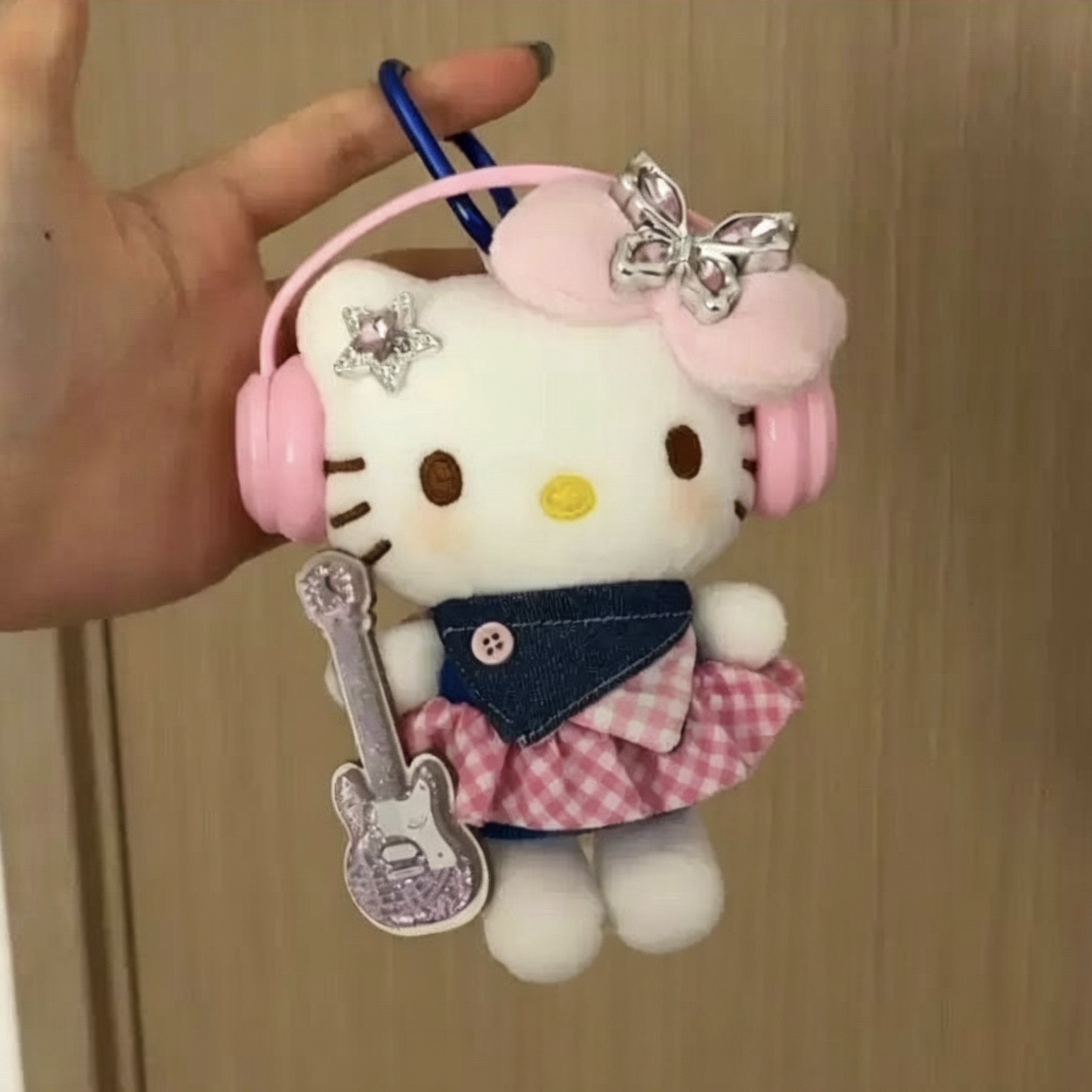 Casque rose KT