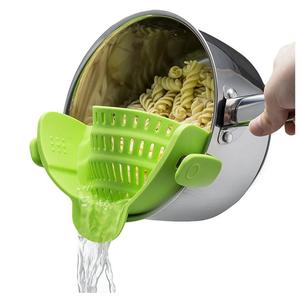 Foldable Silicone Clip on <strong>Pot</strong> Strainer Heat Resistance Kitchen Gizmo Snap <strong>Strain</strong> <strong>Pot</strong> Strainer Durable Clip on Strainer for <strong>Pots</strong> - Product Image 1