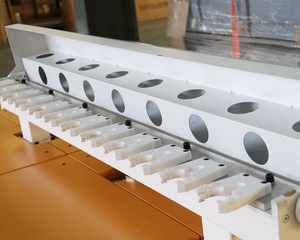 Großer 2560 Auto Tool Change Cnc Router für die Holz bearbeitung und Möbel herstellung - Product Image 4