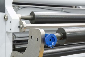 Raloyal's Fully Automatic High Speed Slitting Machine for Self Adhesive Paper Film Label Paper Cast Coated Paper