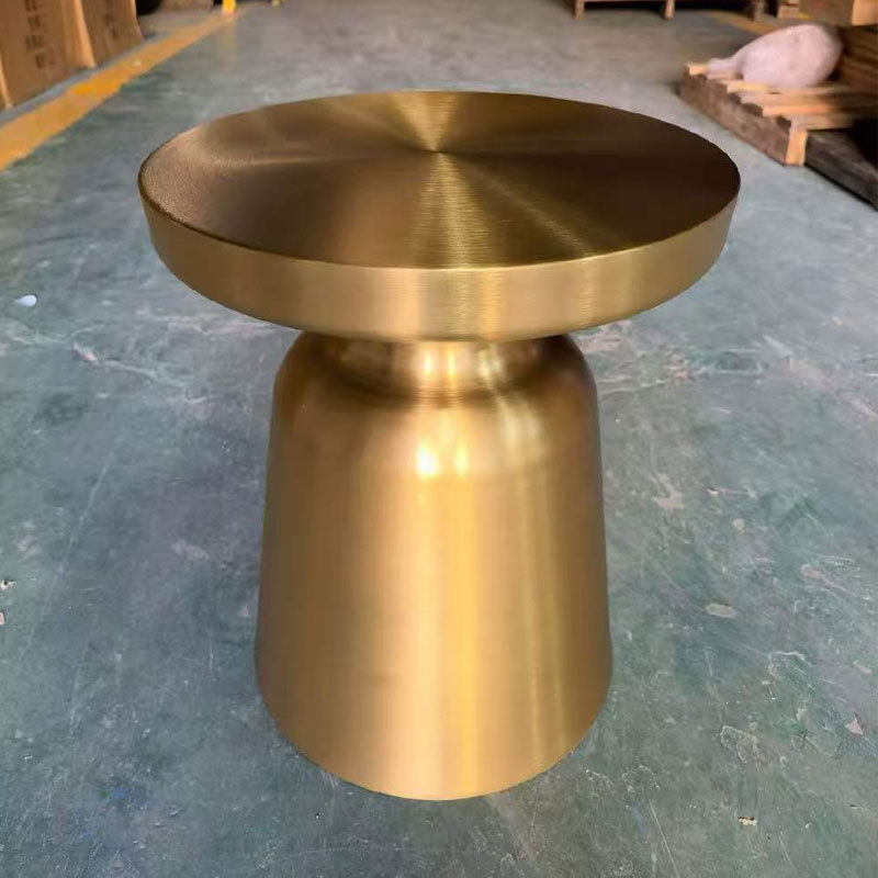 Table basse en acier inoxydable brossé titane