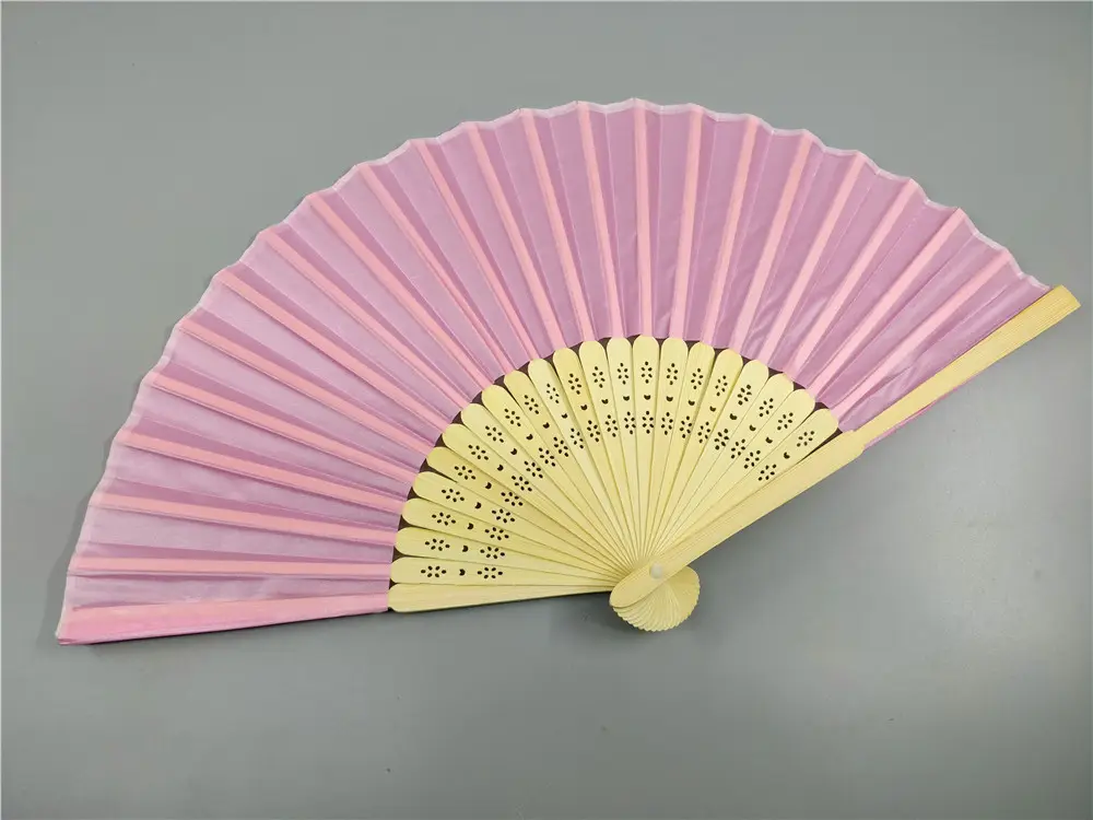 สีชมพู
