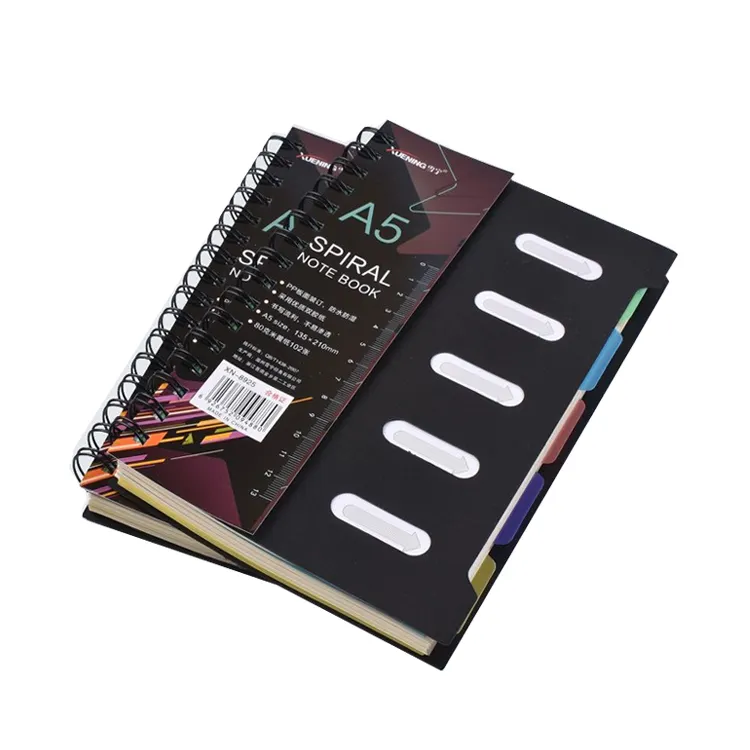 Cuaderno de planificador lindo diario Kawaii de bolsillo de cubierta dura de PU con encuadernación en espiral personalizado 2024 con Esquina de Metal para estudiantes