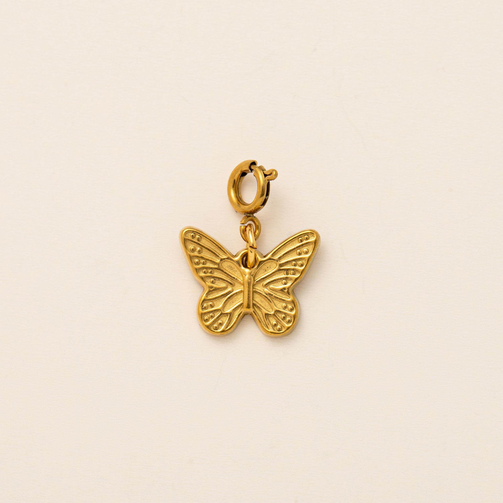 จี้ผีเสื้อสีทอง-ทอง