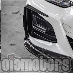 Oiomotors SQ Style Dry Carbon Fiber Front Bumper Side Wind Canards Lip for BMW G22 G23 4Series