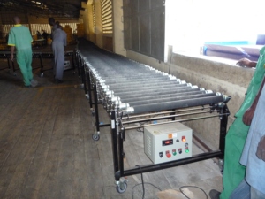 6 m ha alimentato il contenitore espandibile del rullo che scarica i cartoni trasportatore - Product Image 5