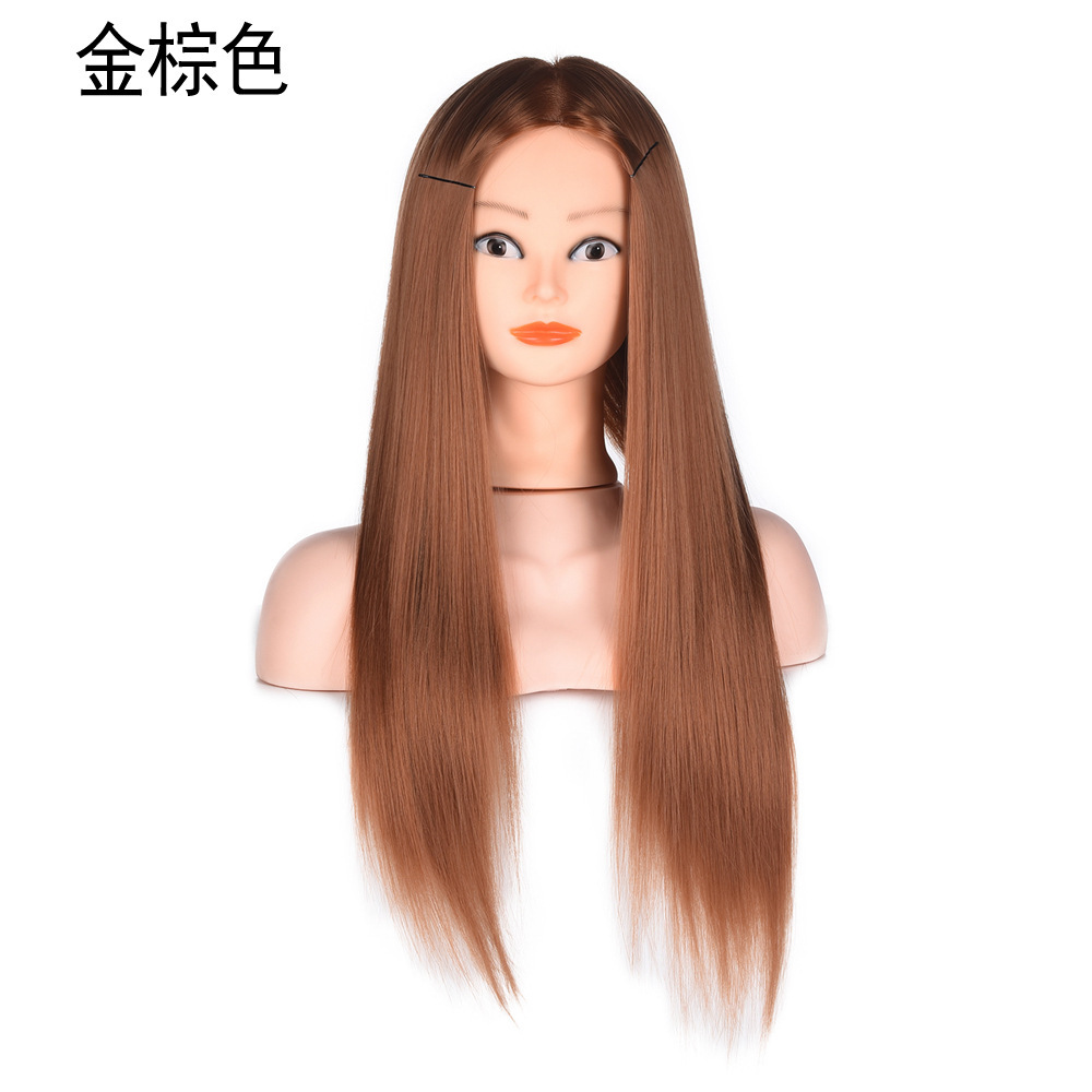 Brun doré avec du maquillage