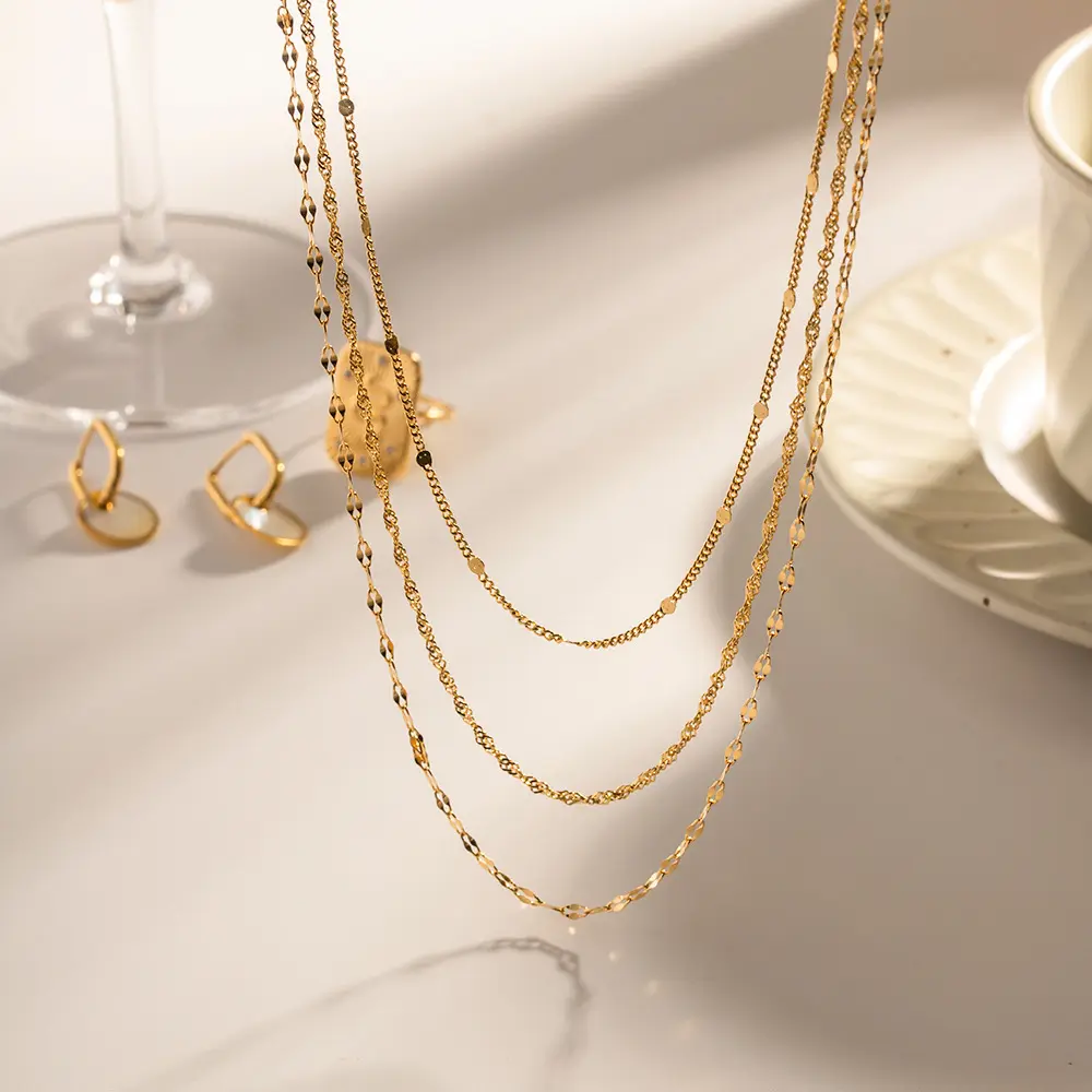 Collar triple chapado en oro de 18K para mujer, collar de acero inoxidable en capas, elegante