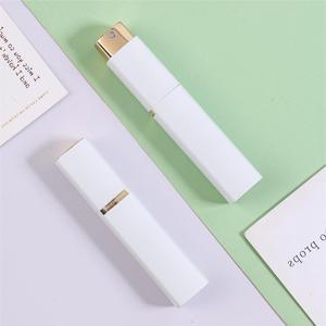Rỗng 10ml mini xách tay du lịch sang trọng Kích thước bơm lại túi nước hoa <span class=keywords><strong>Atomizer</strong></span> chai thủy tinh kim loại phun chai - Product Image 2