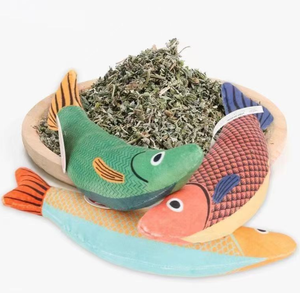 Happy Jack Health <strong>Safe</strong> Material <strong>Catnip</strong> Fish Shape Cat Toy Fish Crinkle Sound Cat Kicker Toy