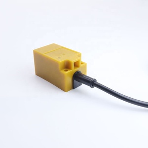 TL-N10MF1-Z Three-wire PNP NO DC10-30V 15MM 10mm Small square <strong>Proximity</strong> Switch Inductive <strong>Sensor</strong> - Product Image 4