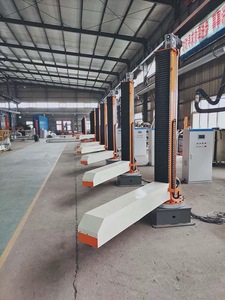 Robot de columna industrial Carga automática ajustable Columna de descarga Paletizador Servo Manejo de brazo oscilante