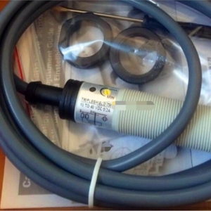 New and Original CA18CLF08NA <strong>Sensor</strong> Stock in Warehouse PLC <strong>Programming</strong> Controller - Product Image 1