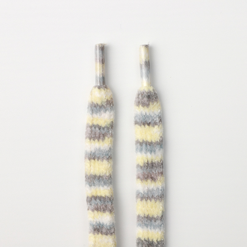 Lacets en peluche rayés (marron-jaune)