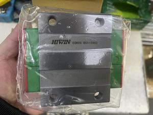 Guías lineales HIWIN PGseries Tornillo de riel de alta calidad para mesa deslizante Varios tamaños PGHW20HC PGHW25HC PGHW30HC PGHW35HC - Product Image 3