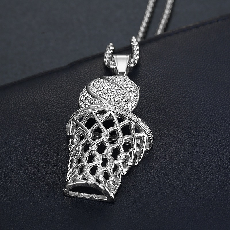 Silver single pendant