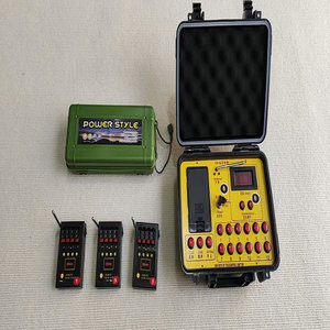 Hạnh Phúc <span class=keywords><strong>Dbr04</strong></span> 12 Cues Điều Khiển Không Dây Điều Khiển Pháo Hoa Bắn Hệ Thống Đám Cưới Sân Khấu - Product Image 1