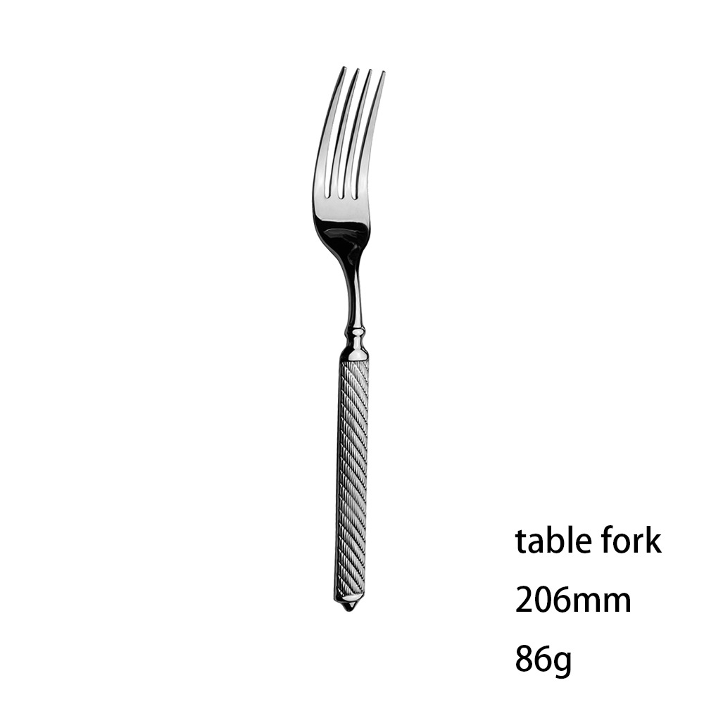 Fourchette de table en argent