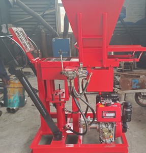 <strong>Clay</strong> Brick Machine 4-25 <strong>Clay</strong> Interlocking Brick Machine Earth Brick <strong>Making</strong> Machine - Product Image 5