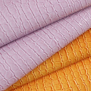 PVC da Nhà cung cấp có độ bóng cao đá mô hình chải vải chất lượng dưới rexine Faux Leather vải để làm túi placemat - Product Image 2