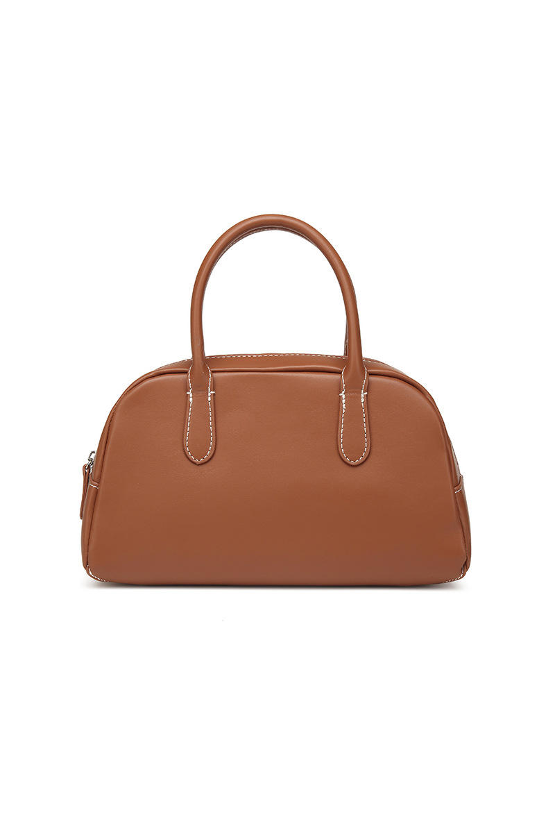 น้ำตาลอ่อน