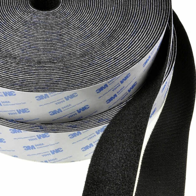 Noir 1 paire = 1 mètre de crochet + 1 mètre de boucle