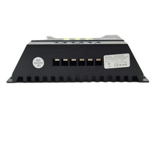 Connettore del regolatore di carica solare PWM 12V 24V 20A 30A PWM a due porte USB con Display LCD - Product Image 5