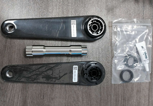 Xe Đạp Đường Sợi <span class=keywords><strong>Carbon</strong></span> Crank Cánh Tay 24Mm Titan Hợp Kim Trục Spider Với <span class=keywords><strong>Carbon</strong></span> Chainring - Product Image 3