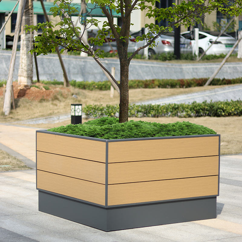 tree planter
