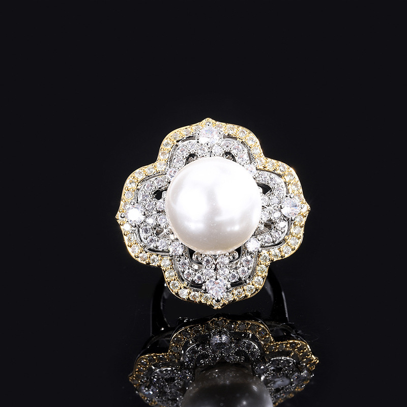 Anillo de perla blanca de tamaño abierto