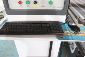Máquina enrutadora Cnc Atc de 9kw 1325, máquina enrutadora Cnc de carga y descarga de trabajo pesado para muebles - Product Image 5