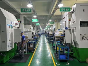 AHL系列全金属减速器伺服电机多规格行星减速器定制ODM支架