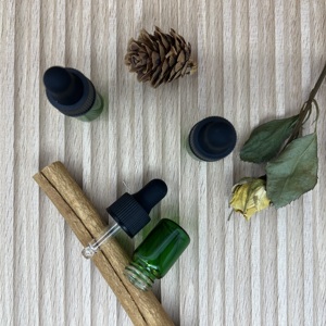 Hot Sale Mini 2ml Glass <strong>Dropper</strong> <strong>Bottle</strong> Liquid Serum Sample <strong>Bottle</strong> Custom 1ml 2ml 3ml Glass Vials - Product Image 5