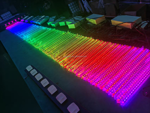 LED irisierende Röhre Einzel kopf ausgang Innen-und Außen steuerungs programmierung RGB-Meteor röhre - Product Image 6