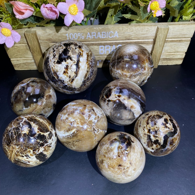 Boule d'opalite noire