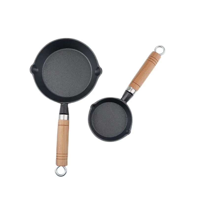 Household mini cast iron pan 11cm-16cm hot oil pan for frying eggs in soy sauce with wooden handle