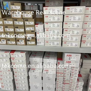 Un módulo de entrada/salida analógico BB AX522 1SAP250000R0001