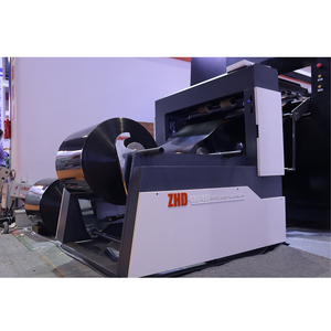 Máquina automática para fabricar envases de plástico para envasado de alimentos - Product Image 3