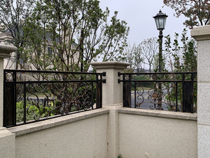 Çin ucuz korkulukları balkon ferforje balkon korkuluğu çit balkon korkuluğu